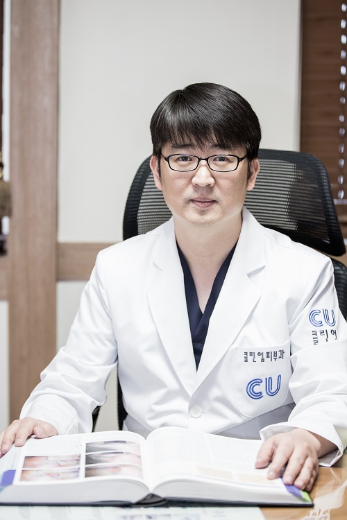 강남 송민규원장 프로필.jpg