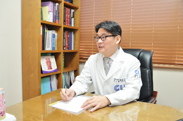 청담 오정준 원장 상담.jpg